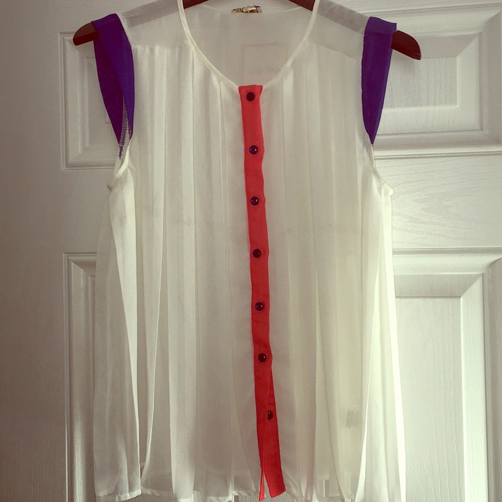 Lily White Pleated Top